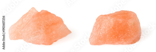 Schilderij op canvas Pink Himalayan salt isolated on white background.