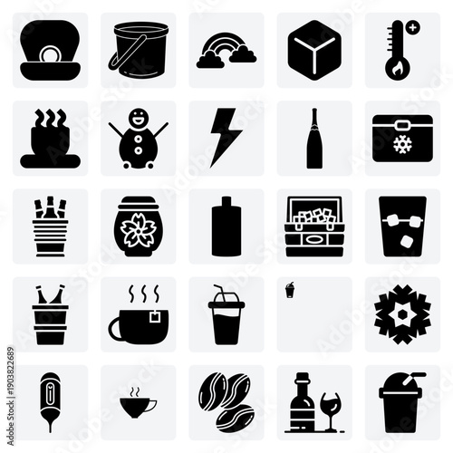 Seasonal Weather Changes Visualized – From Building A Snowman In Winter To Collecting Shells On A Summer Beach.