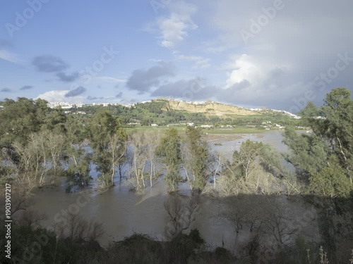 Storm Leonardo passes through Arcos de la Frontera, Cádiz, Spain.
Guadalete River overflows.