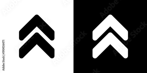 上向き二重矢印の拡大・上方向操作アイコン（ベクター）
