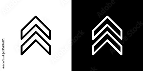 上向き二重矢印の拡大・上方向操作アイコン（ベクター）