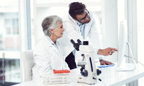 Tableau sur toile Computer, scientist or people in lab for research, experiment results or consulting for pathology study