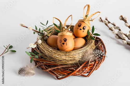 Easter wreath with nest of ...