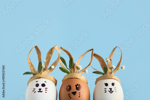 Creative Easter eggs with f...