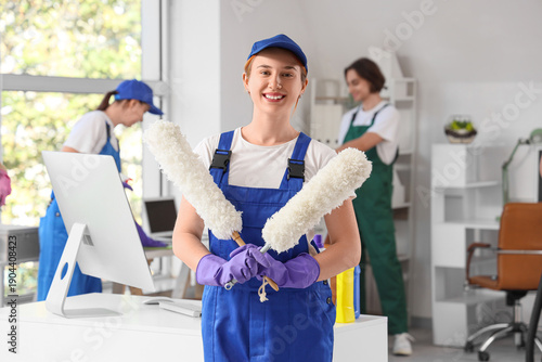 Female janitor with pp-dust...