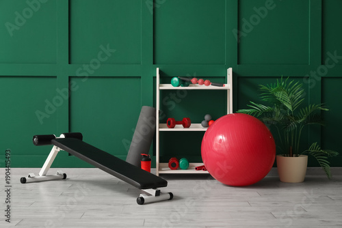 Shelf unit with different s...