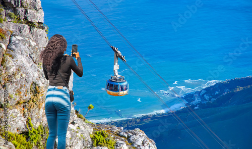Bild auf Leinwand Table mountain aerial cable car - Cape Town, South Africa