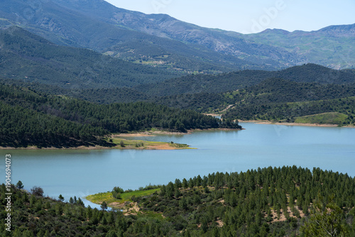 Lac du barrage Bab Louta, Tazekka, Maroc
