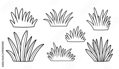 Simple Black and White Line of Various Animal Paw Prints track footprint