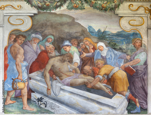Foto Perugia - The fresco burial of Jesus as part of Cross way station in the church Chiesa di Santa Maria di Monteluce with the frescoes by local manierism autor (1602- 1697)