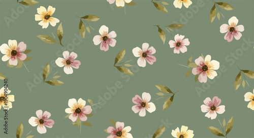 Seamless floral design with watercolor roses and vintage mood