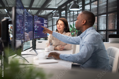 Quadro su tela The African American Man Is An Agile Software