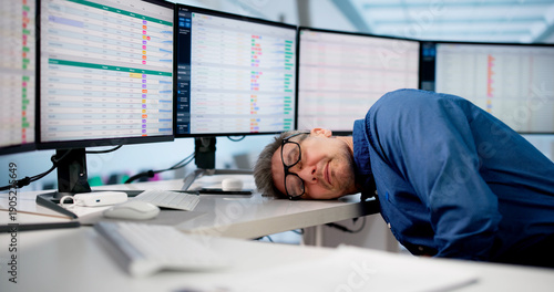 The Unhappy Data Analyst Is Quitting His Disengagement
