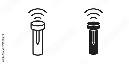 Solar Garden Light lamp icons in simple black style symbol sign for apps and website