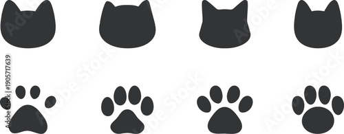 かわいい肉球のイラストセット　犬　猫　Dog and cat paw print.