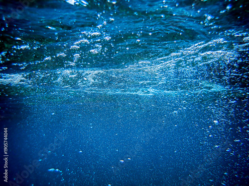 bubbles, bubble, water, underwater, sea, air, deep, undersea, under, background, wave, liquid, clear, clean, ocean, nature, texture, oxygen, blue, white, effect, transparent, foam, aquarium, aqua.