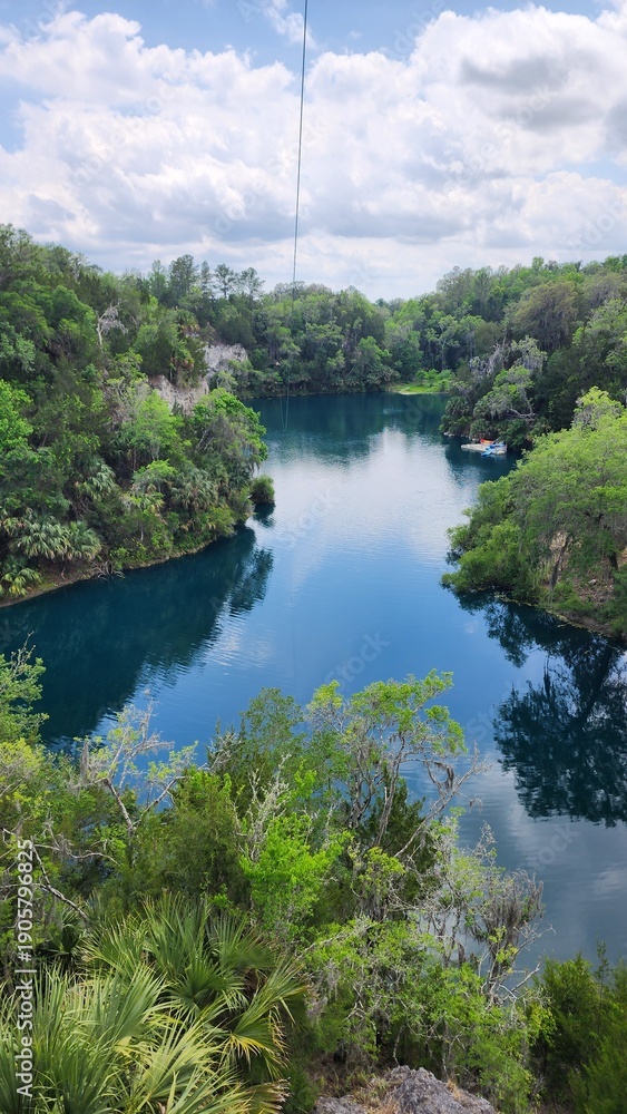 Fototapeta premium Zipline at a gorge in Florida