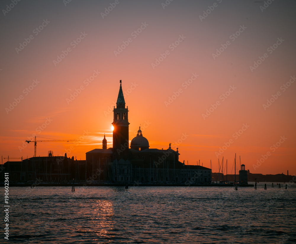 Fototapeta premium sunset over the sea in Venice, ITaly