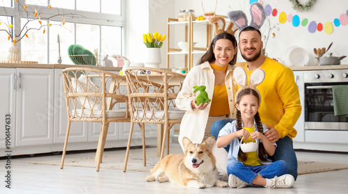 Happy parents with their li...