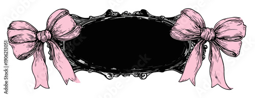 手書きのタッチが魅力的なピンクのリボン付き黒色オーバルフレーム。背景が透明な透過デザインで、ゴシックやロリータ風の可愛らしいデコレーション、タイトル枠、バナー素材として幅広く活用できる高品質なイラストレーションです。