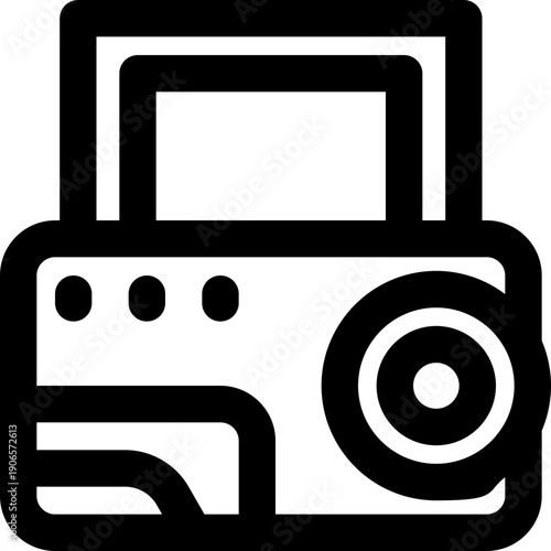 camera line icon. Clean and minimalist vector icon for websites, mobile apps, presentations, and logos. Fully scalable and customizable for any project.