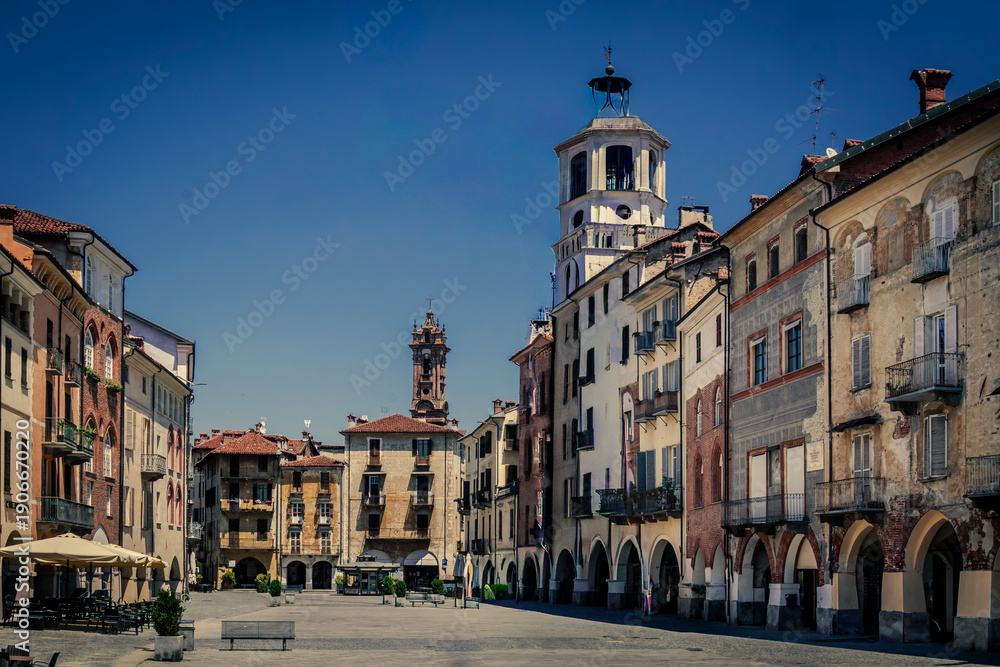 Obraz premium Santorre di Santarosa square in the center of Savigliano, Cuneo, Italy.
