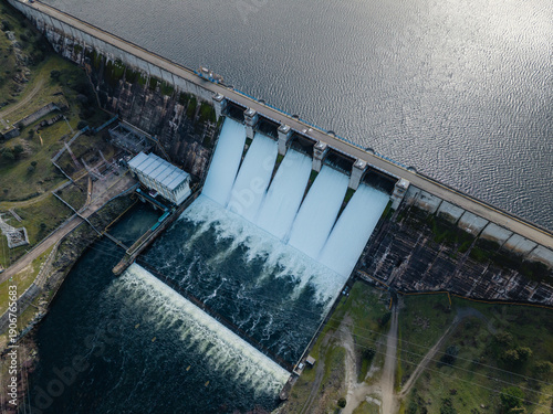 Obraz na płótnie Santa Teresa Reservoir dam water release, Salamanca Spain
