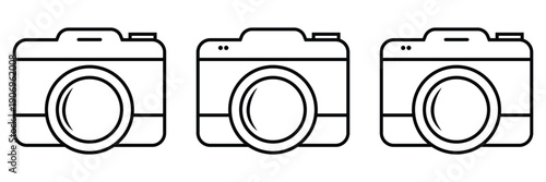 Camera icon set. Photo camera in flat style. photo camera sign and symbol. Set of camera icon Vector illustration. Eps 10