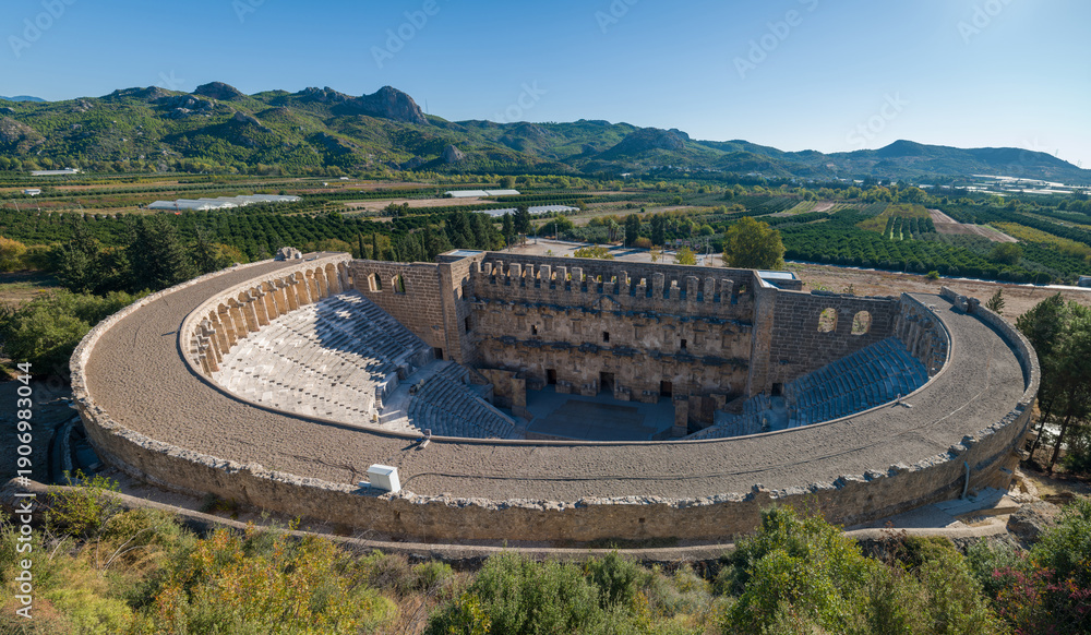 Naklejka premium Roman Theater in the ancient city of Aspendos. Antalya, Türkiye
