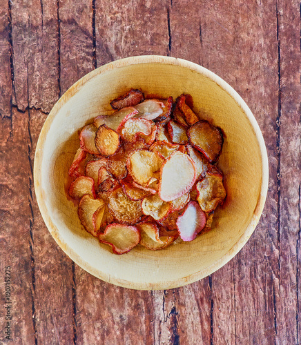 salt and vinegar air fryer radish chips