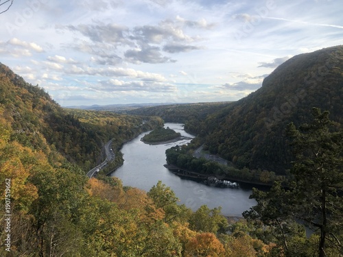 Photos Delaware Water Gap and Delaware River from Mount Tammany Viewpoint, USA