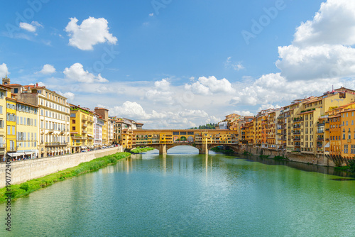 Wallpaper Mural The Ponte Vecchio over the Arno River, Florence, Tuscany, Italy Torontodigital.ca