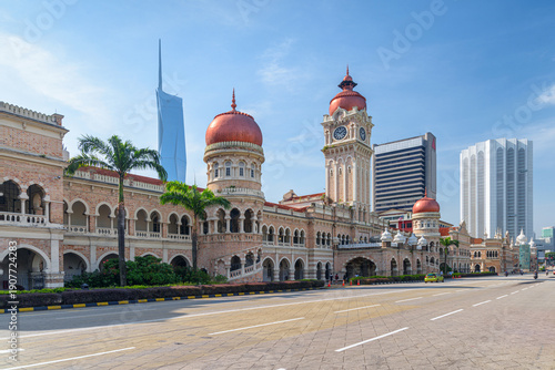 Canvas Print The Sultan Abdul Samad Building and Jalan Raja, Kuala Lumpur