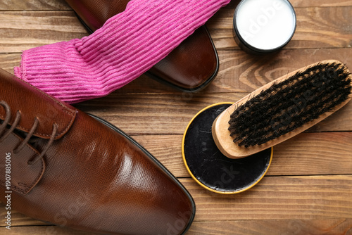 Shiny leather shoes, cloth,...