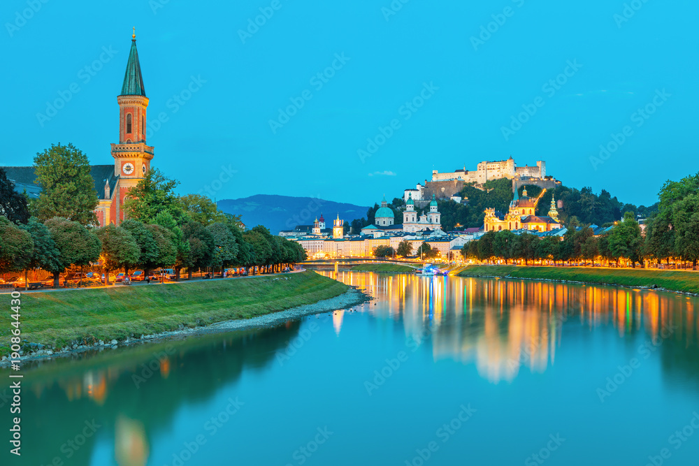Fototapeta premium Salzburg old town in the Europe