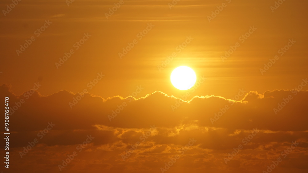 Fototapeta premium Warm Morning Sun and Fresh Expectations