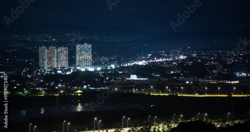 Wallpaper Mural Timelapse of a busy main street in Jakarta satellite city (BSD) Torontodigital.ca
