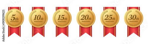 リボン付きアニバーサリーバッジセット 金色メダル風デザイン 5周年〜30周年記念