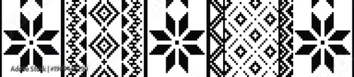 Seamless fairisle sweater knit pattern. Repeating zigzag striped vector print. Black and white seamless pattern repeating patterns for fabric, apparel, backgrounds, borders, vector illustration.
