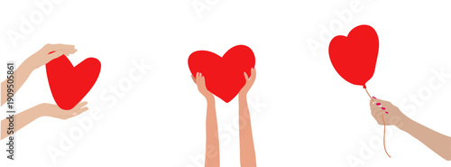 Main dans différentes positions qui tiennent un coeur rouge vif. Parfait pour créer des visuels pour la Saint-Valentin afin de déclarer son amour 