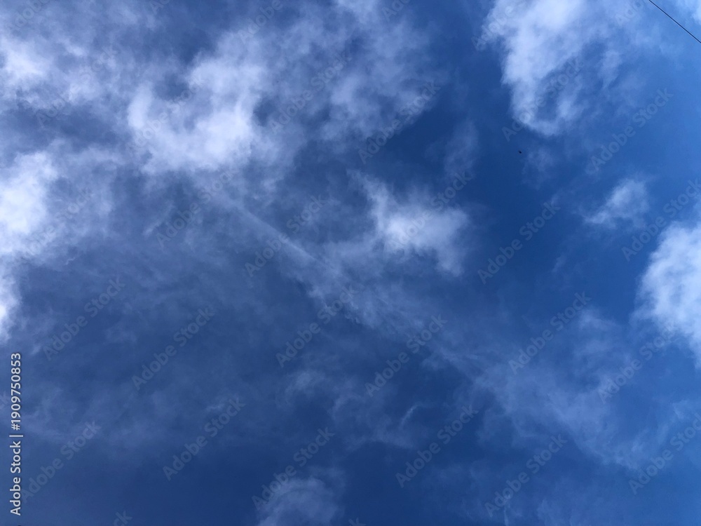 Obraz premium blue sky with clouds