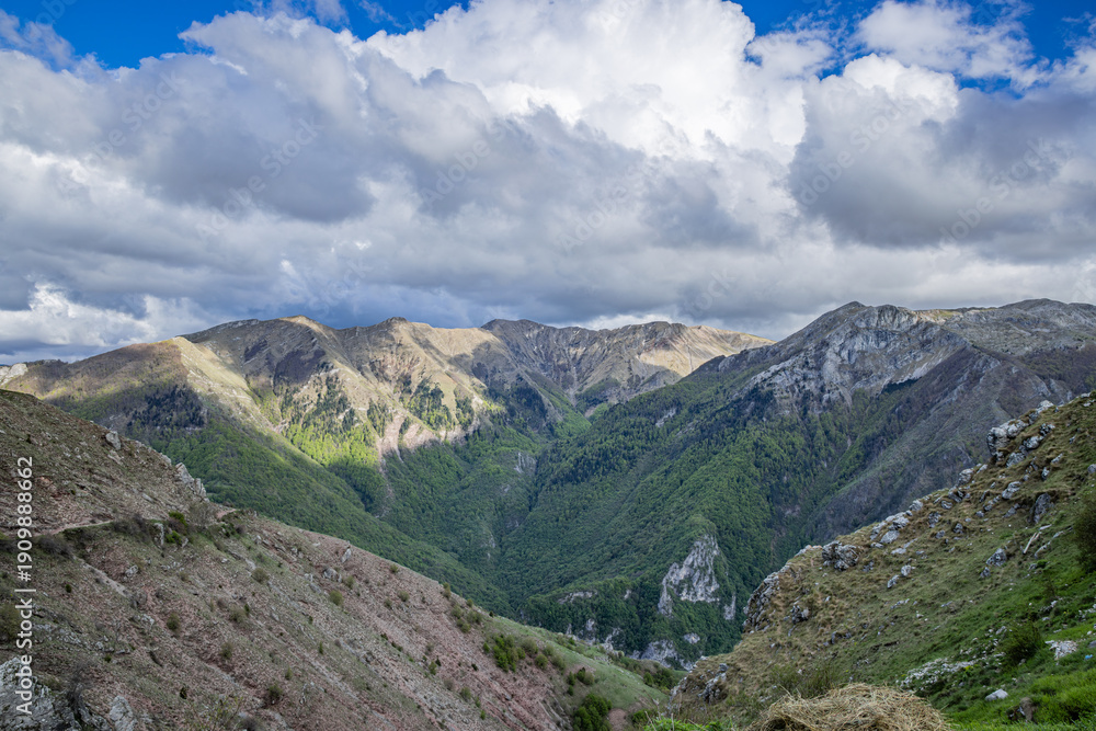 Fototapeta premium Landscape view in the mountains of Bosnia and Herzegovina.