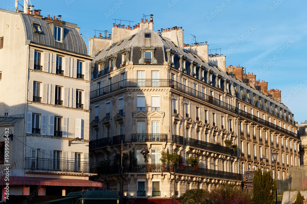 Fototapeta premium The typical facades of Parisian buildings, France.