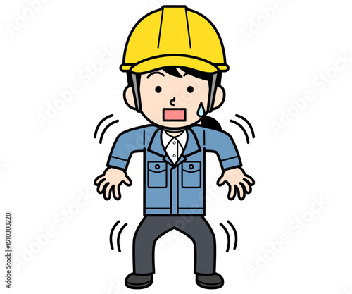 身震いするヘルメットをかぶった現場監督の女性