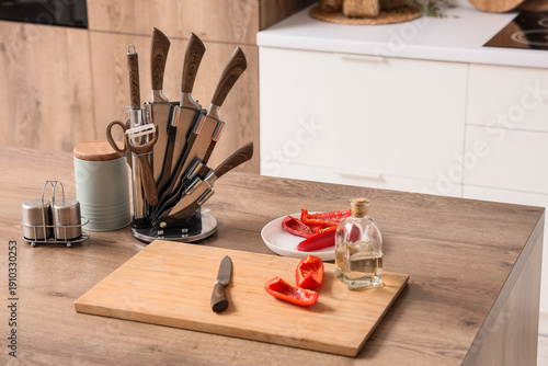 Set of knives with board an...