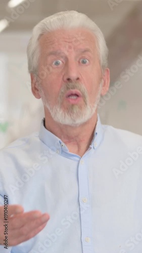 Wallpaper Mural Uncomfortable Senior Old Businessman with Toothache in Office, vertical video Torontodigital.ca