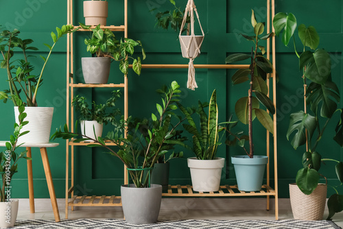 Shelving unit and table wit...