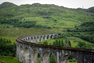 Keuken achterwand Glenfinnanviaduct Historisch stenen viaduct van Glenfinnan  © torifedorova