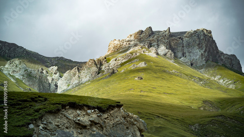 Tableau sur toile high mountain landscape