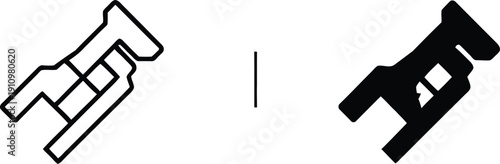 Black and white chain link icons